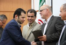 گزارش تصویری از مراسم تقدیر از کارمند نمونه در دانشگاه صنعتی شاهرود